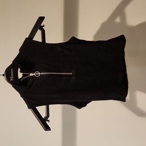 O ring zipper black halter top ribbed size small women